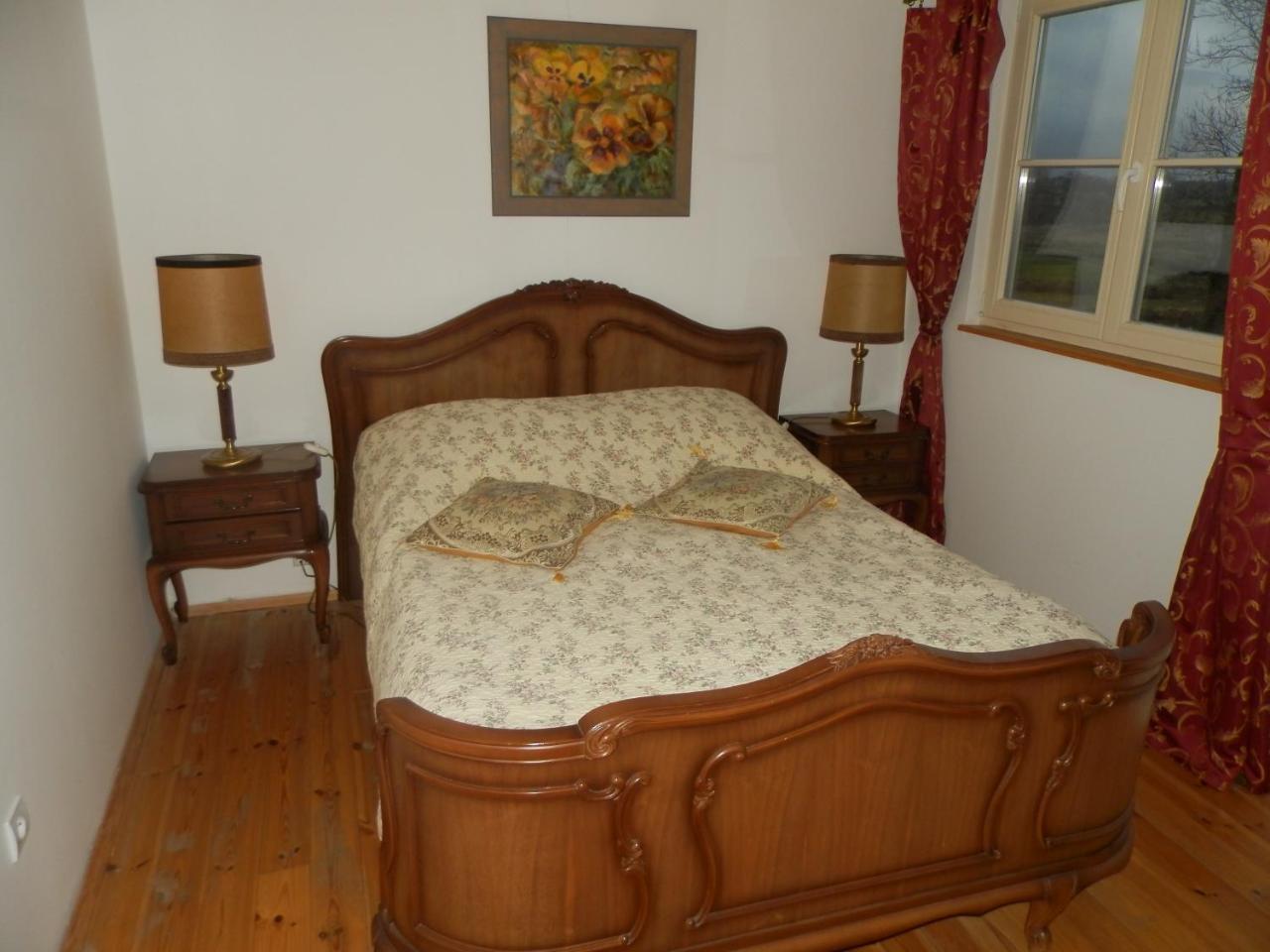 Dwor Strzyzew Bed & Breakfast Zelazowa Wola Dış mekan fotoğraf